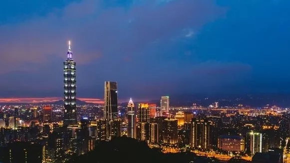 宝岛聚焦最新一期，学习变化，自信成就梦想之路