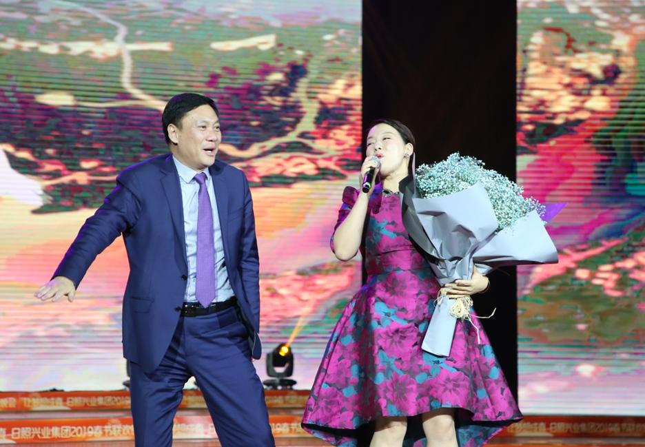 山东明星璀璨闪耀，孕育影视、音乐、相声界的英才之星