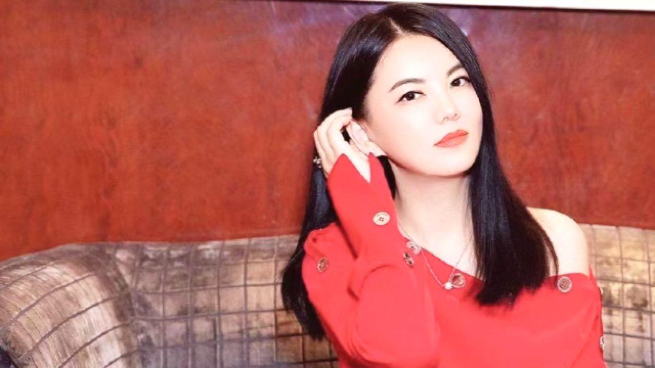 揭秘娱乐圈亲吻戏背后的真相，明星接吻是真实还是表演？