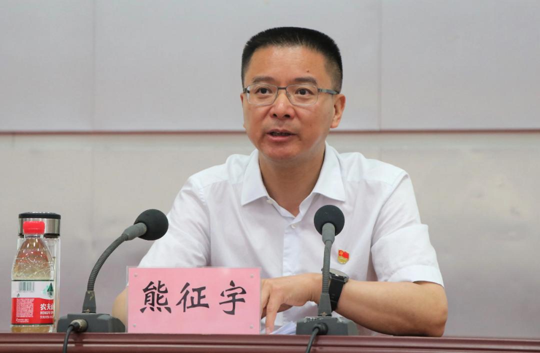 嘉鱼县委常委名单公布，新时代的领导力量亮相